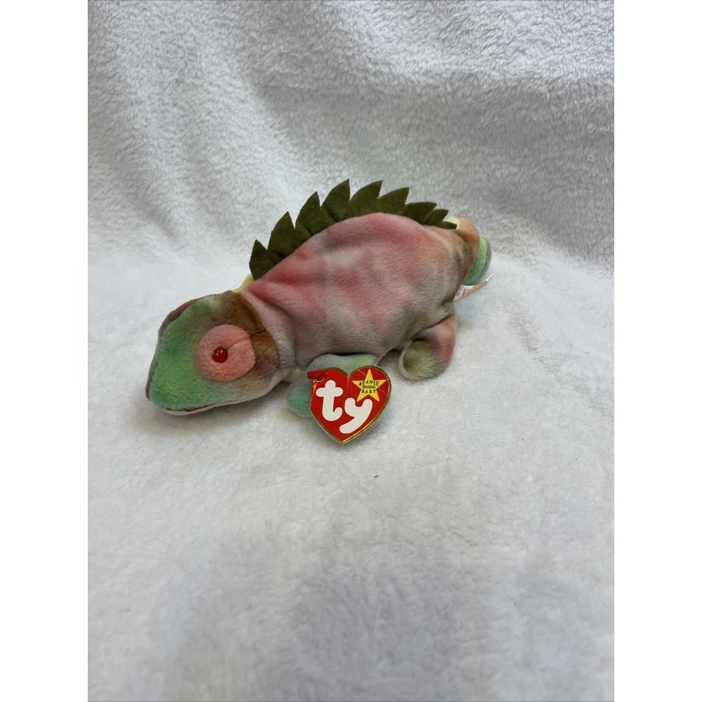 Ty "Iggy" the Iguana 1997 Beanie Baby D.OB. 8/12/97 Plush Toy Retired